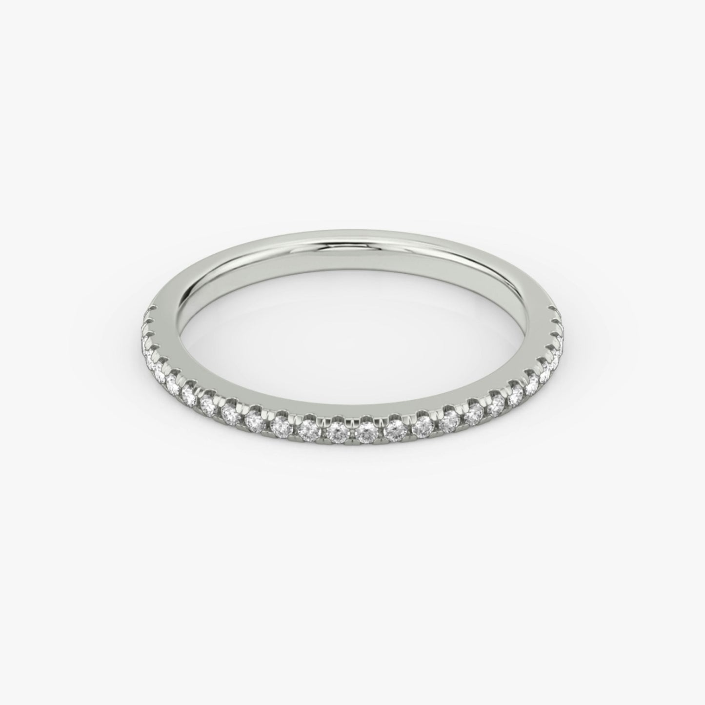 The Half Pavé Band Round Brilliant