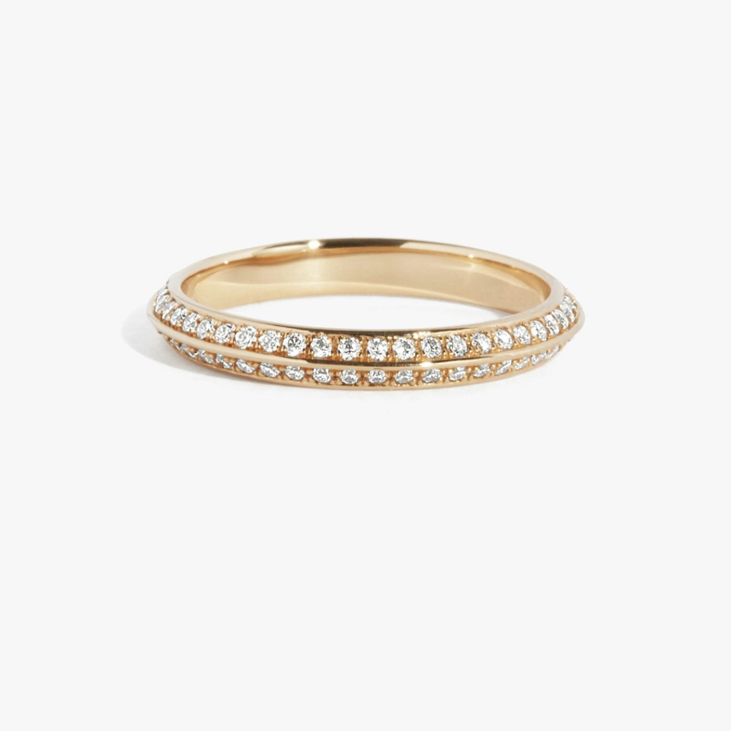 The Knife-Edge Pavé Band