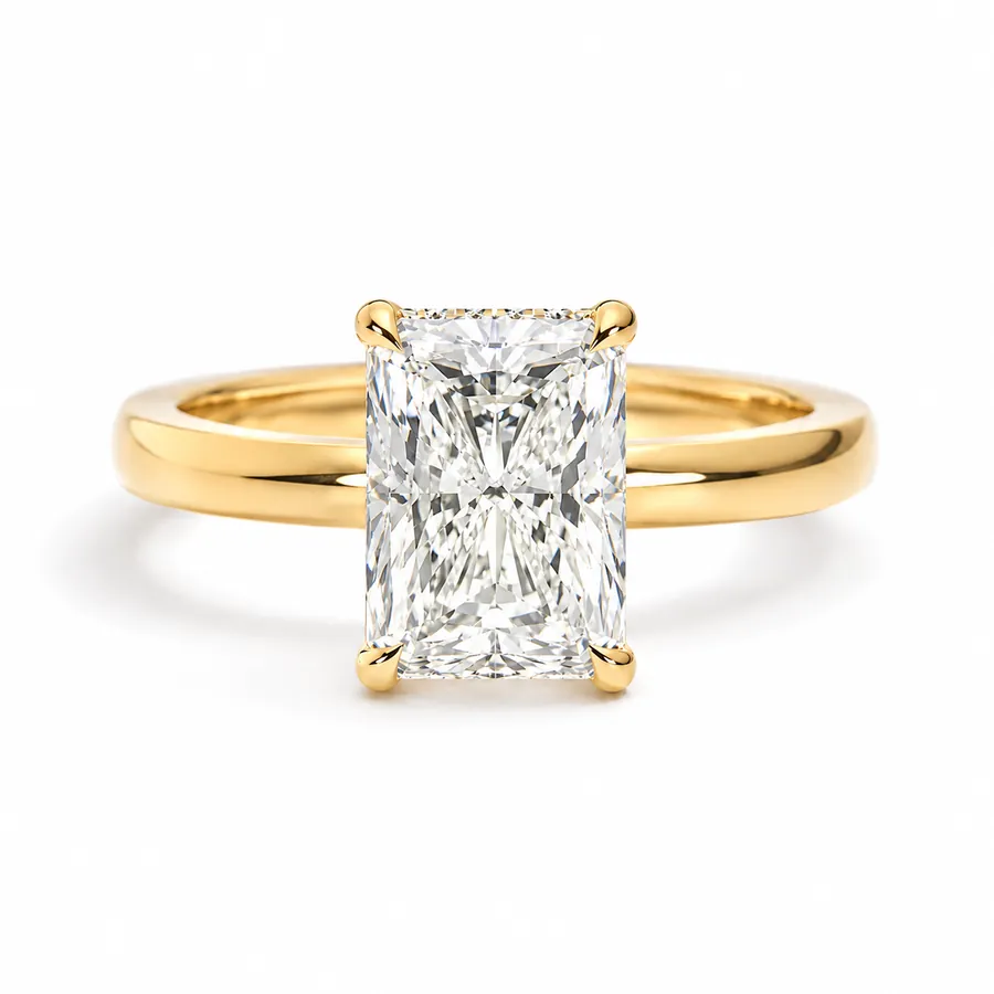 The Dutchess — Radiant engagement ring in yellow gold